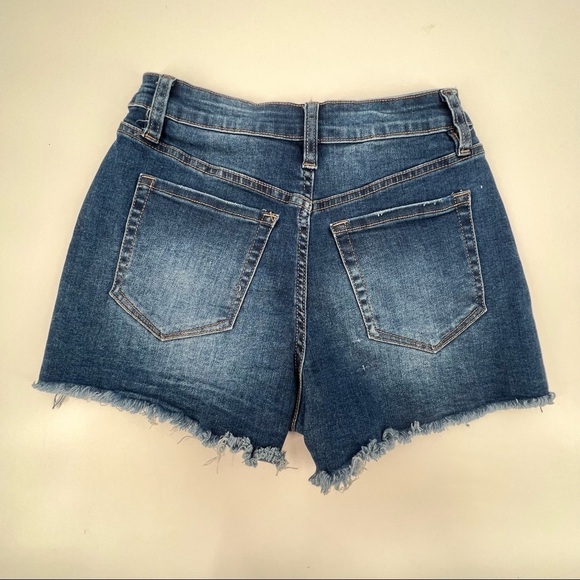 YMI Dream Cut Off Distressed Denim Jean Shorts Size 23 Women’s - Picture 3 of 4